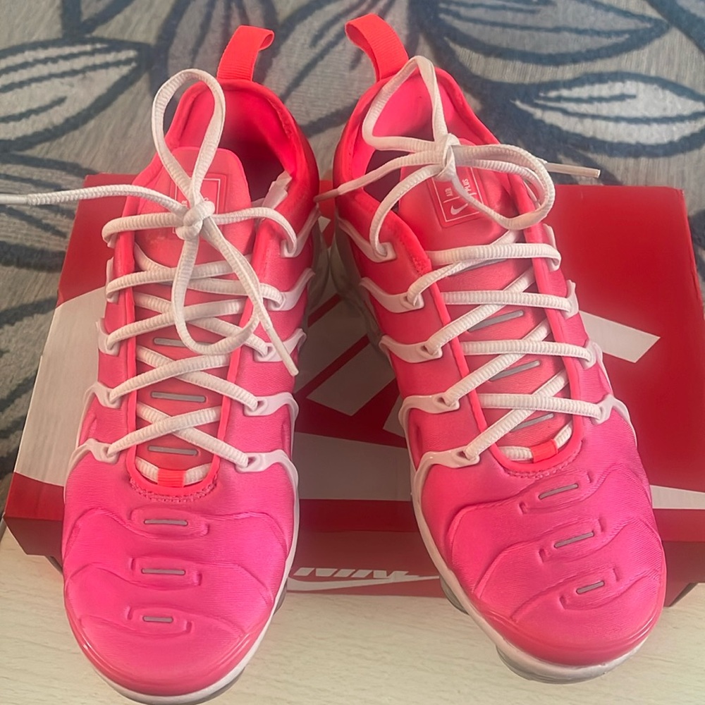Women’s Nike Vapormax Plus